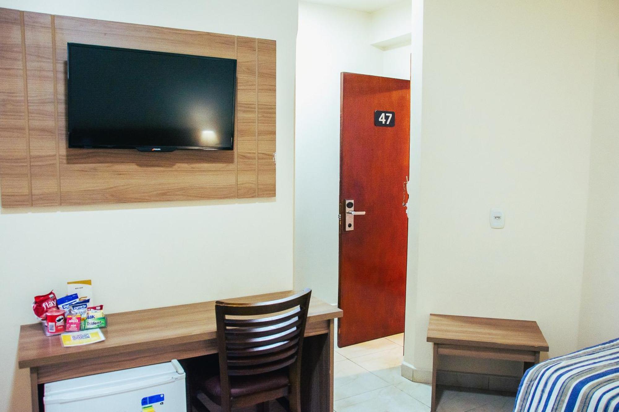 Fenix Hotel Pouso Alegre Exterior photo