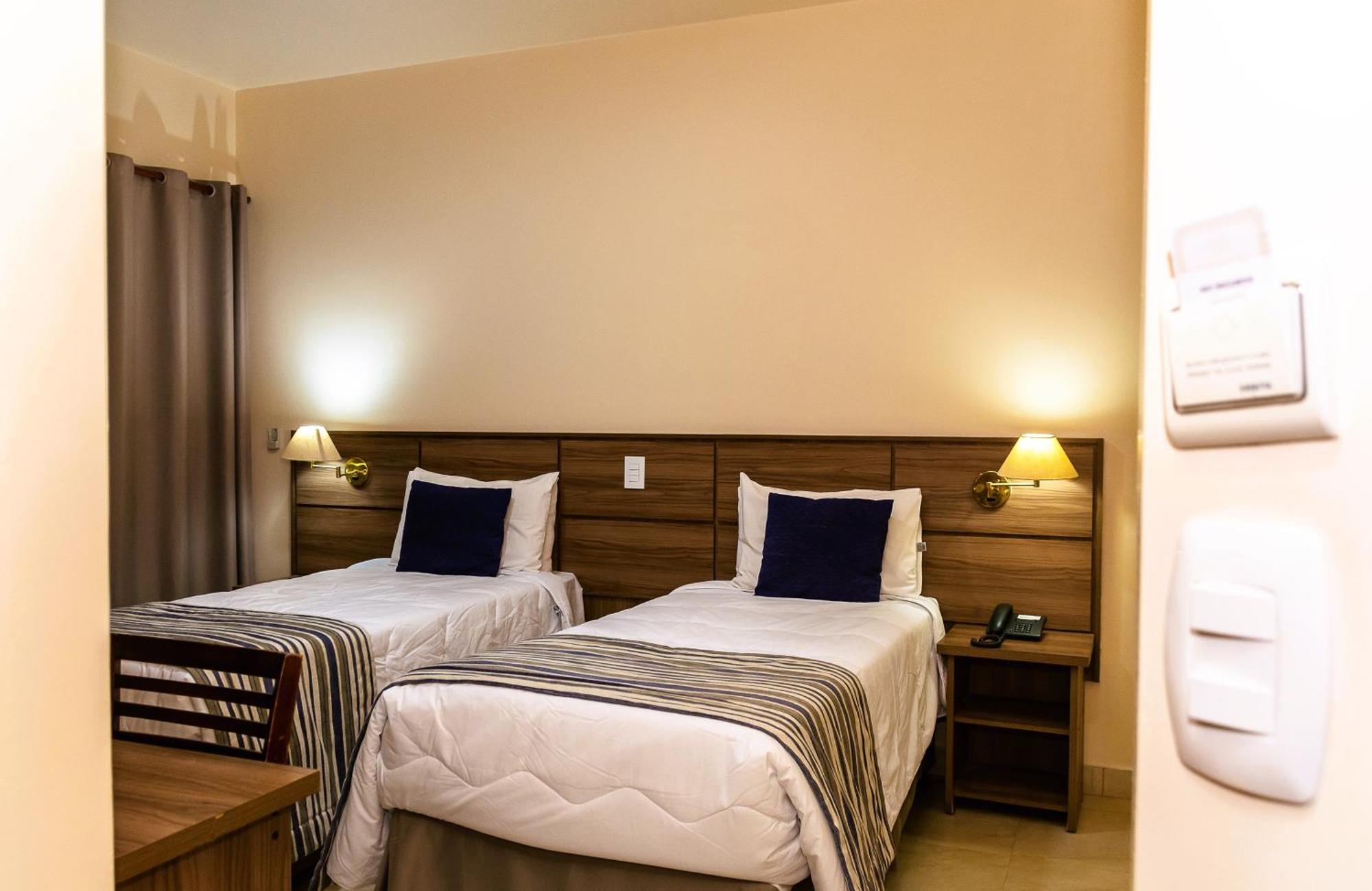 Fenix Hotel Pouso Alegre Exterior photo