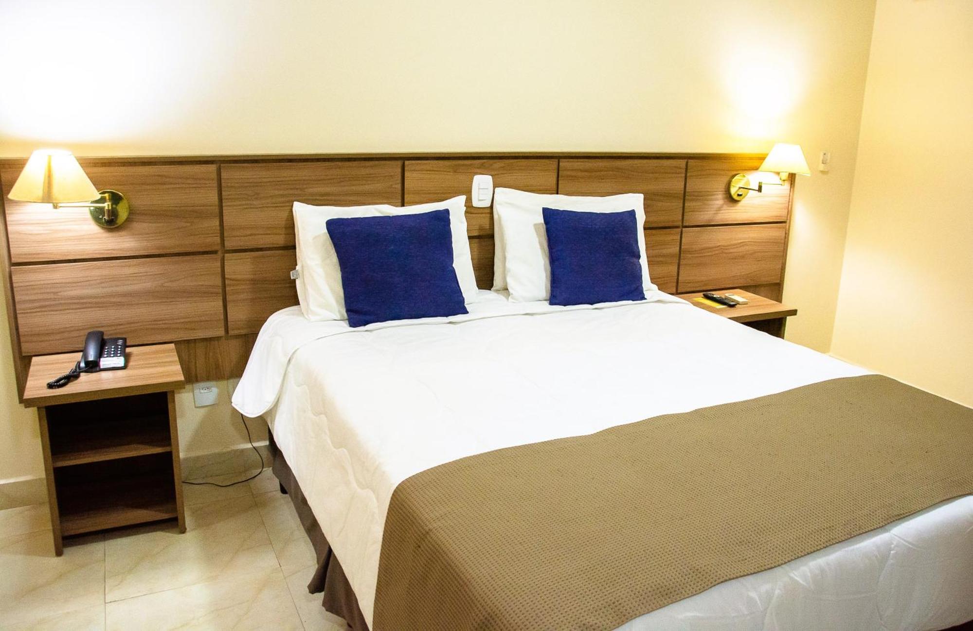 Fenix Hotel Pouso Alegre Exterior photo